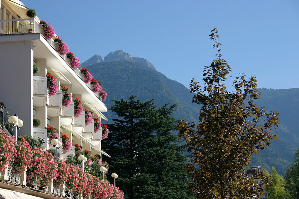 Hotel Aurora - Meran. Jetzt online buchen